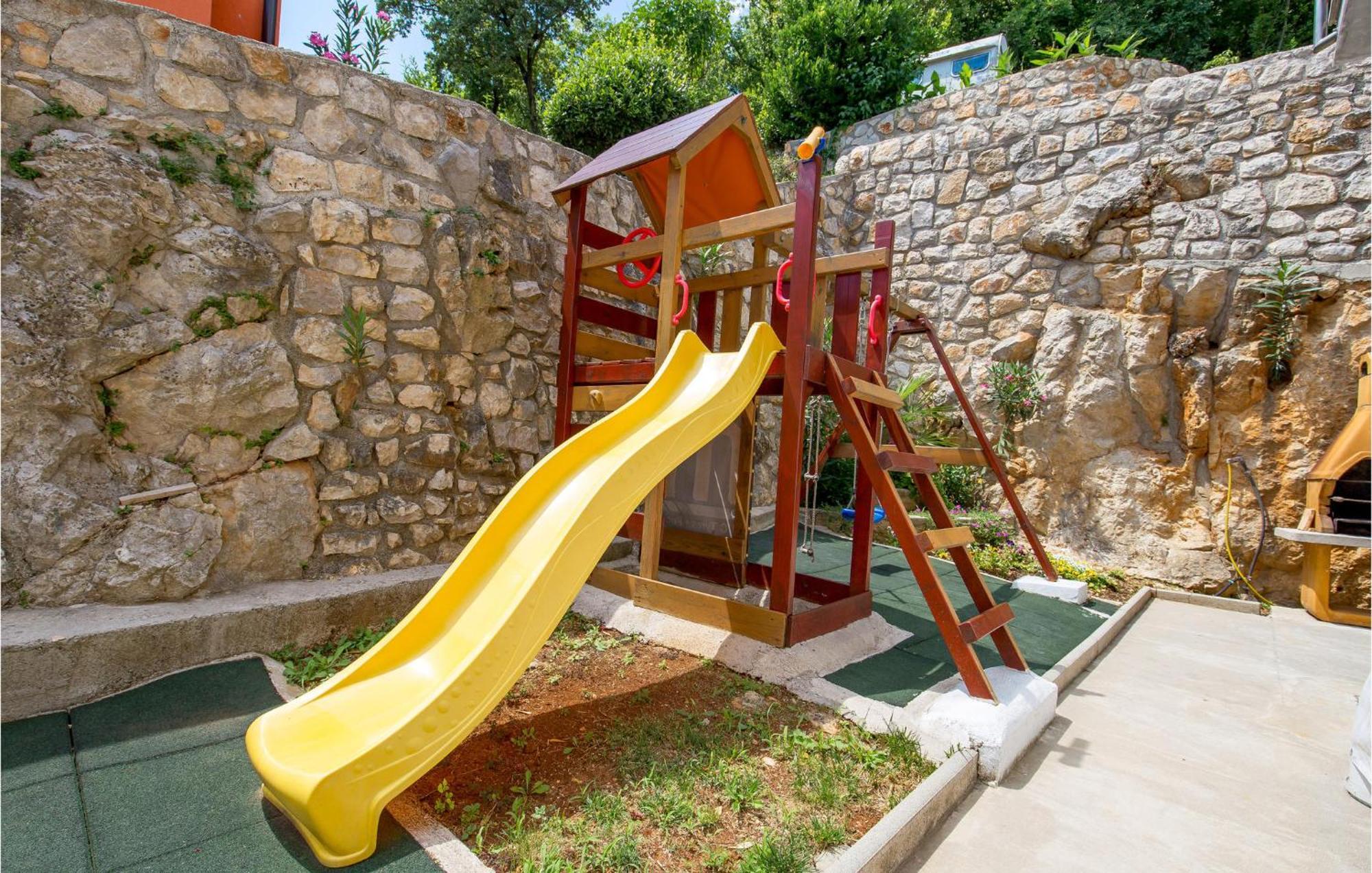 Stunning Apartment In Mošćenička Draga المظهر الخارجي الصورة