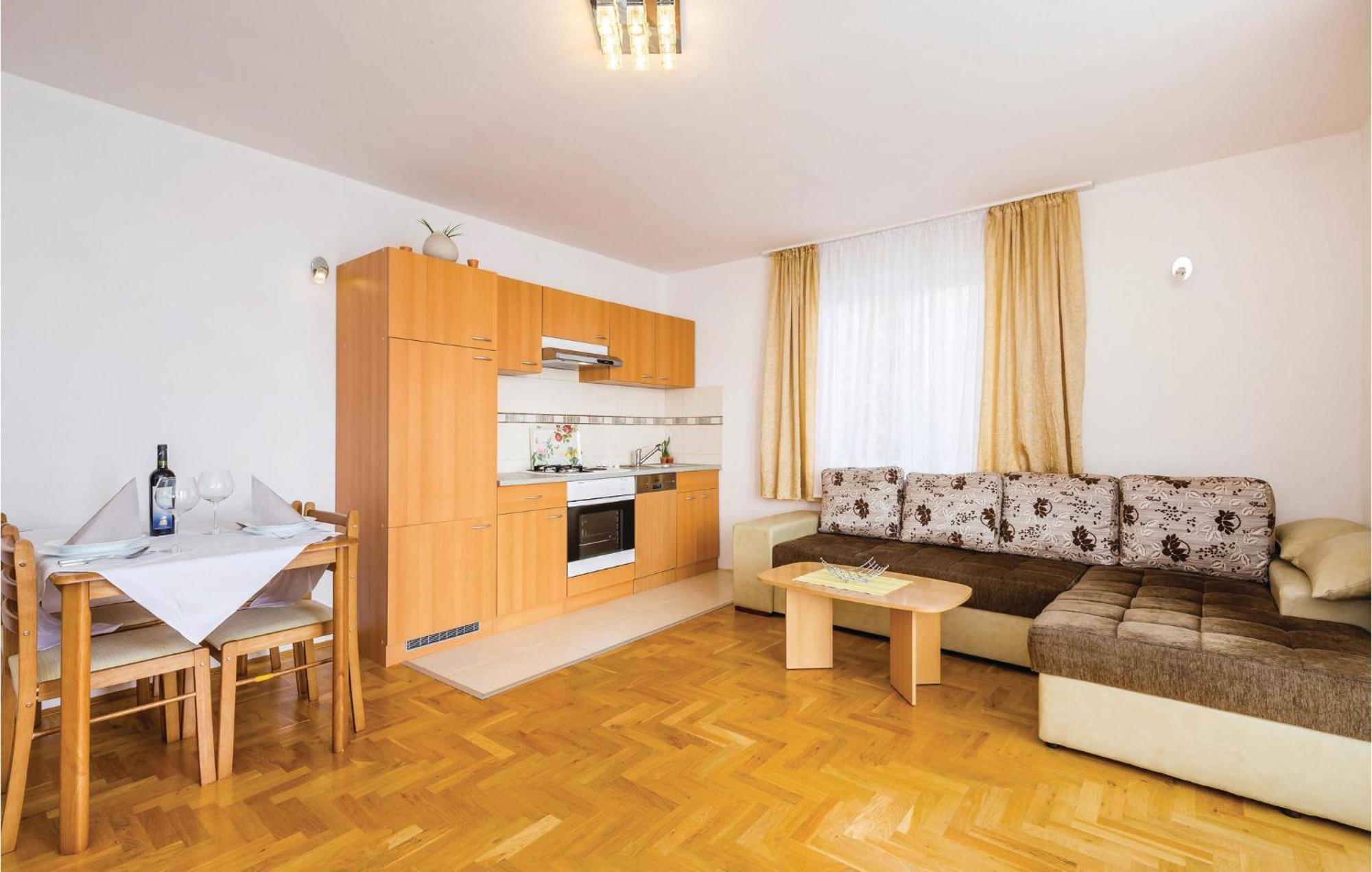 Stunning Apartment In Mošćenička Draga المظهر الخارجي الصورة