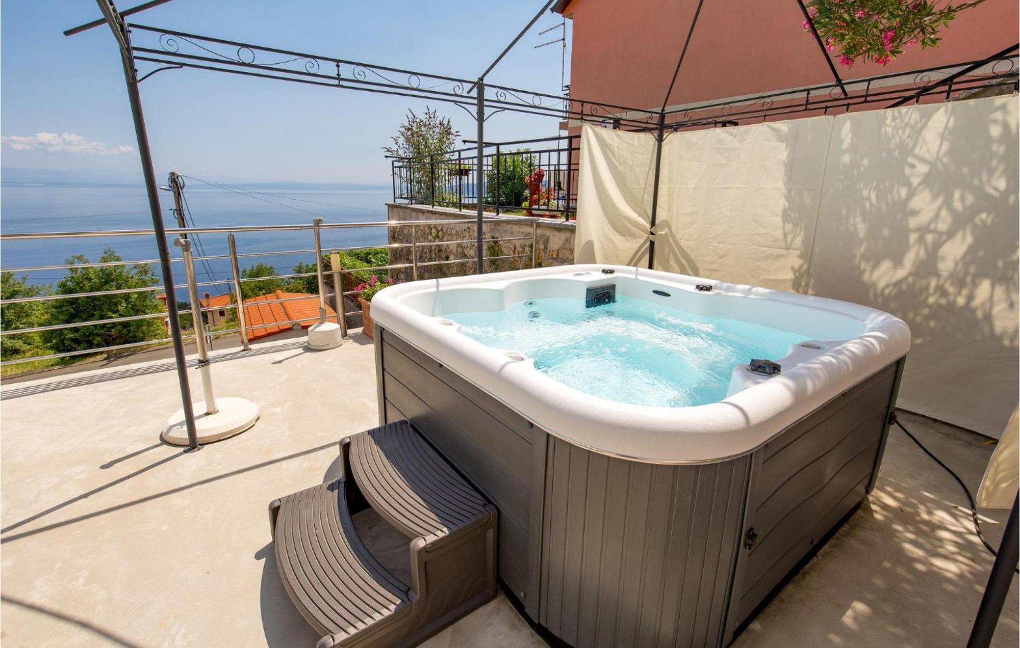 Stunning Apartment In Mošćenička Draga المظهر الخارجي الصورة